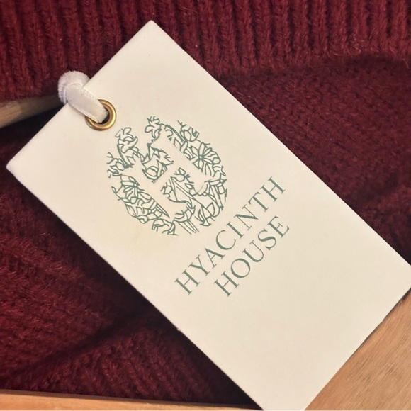 Hyacinth House Frankie Embroidered Floral Sweater in Merlot Size XL - Picture 10 of 14